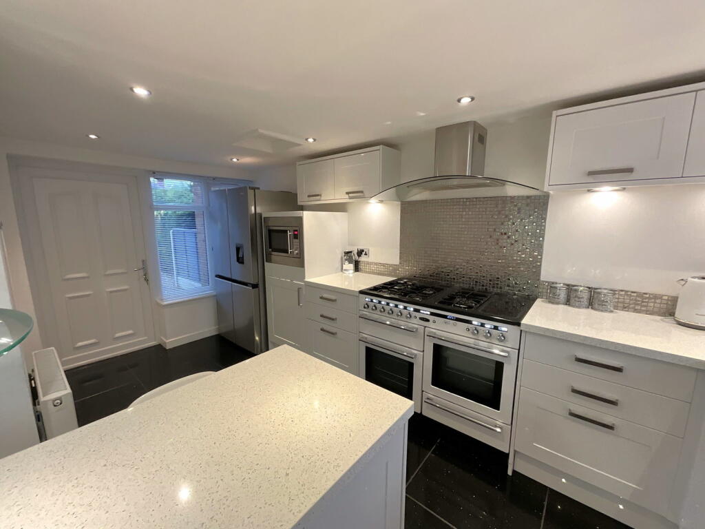 Additional image 9 of HALESOWEN, Beeches View Avenue