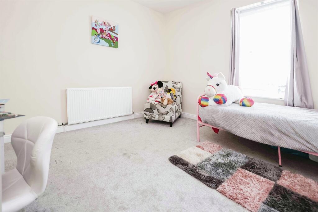 Additional image 32 of New England, Halesowen