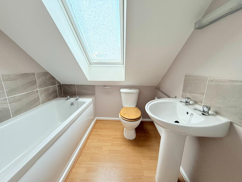 Additional image 17 of Gedney Close, Shirley