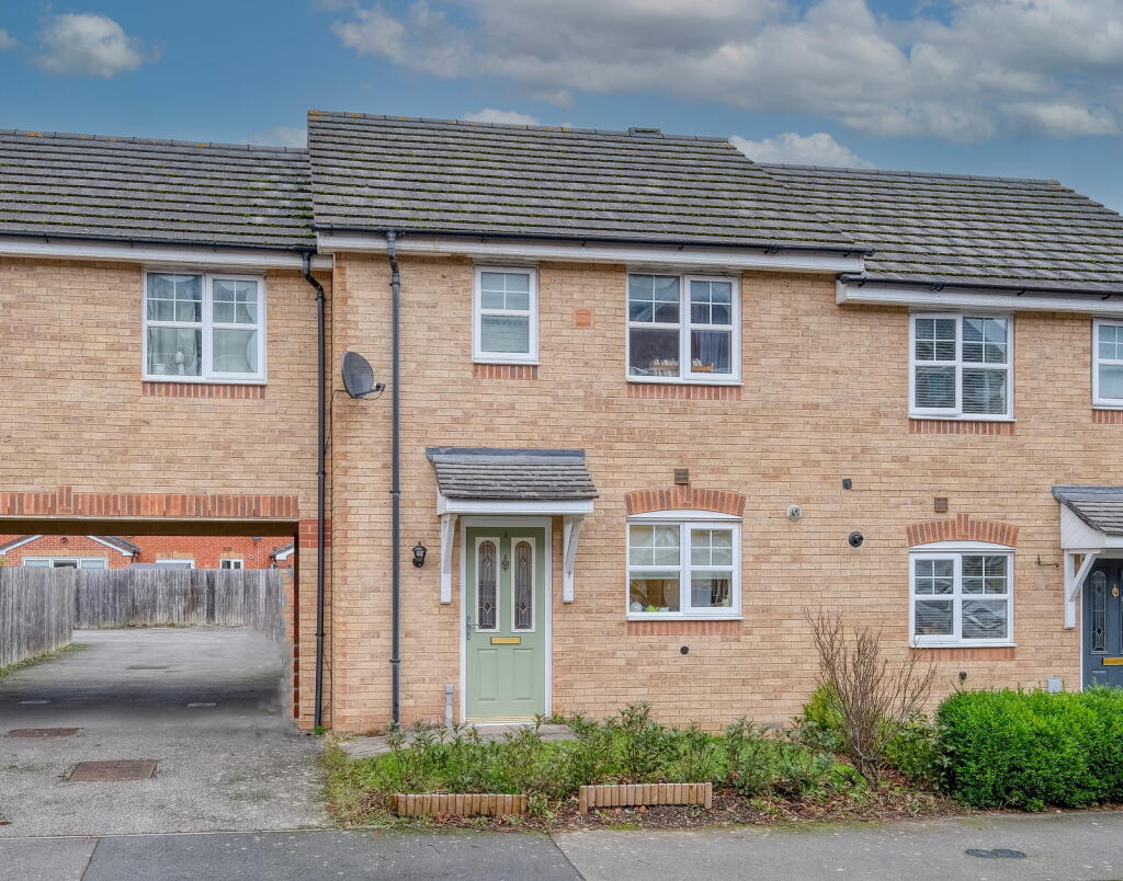 Bridge Road, Bromsgrove, B60 3GT
