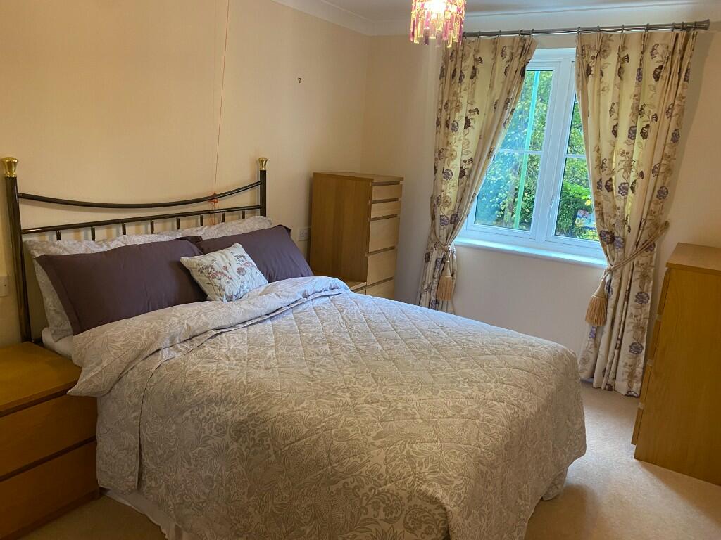Additional image 8 of 16 Grange Court, 298 Warwick Road, Solihull, B92 7GL