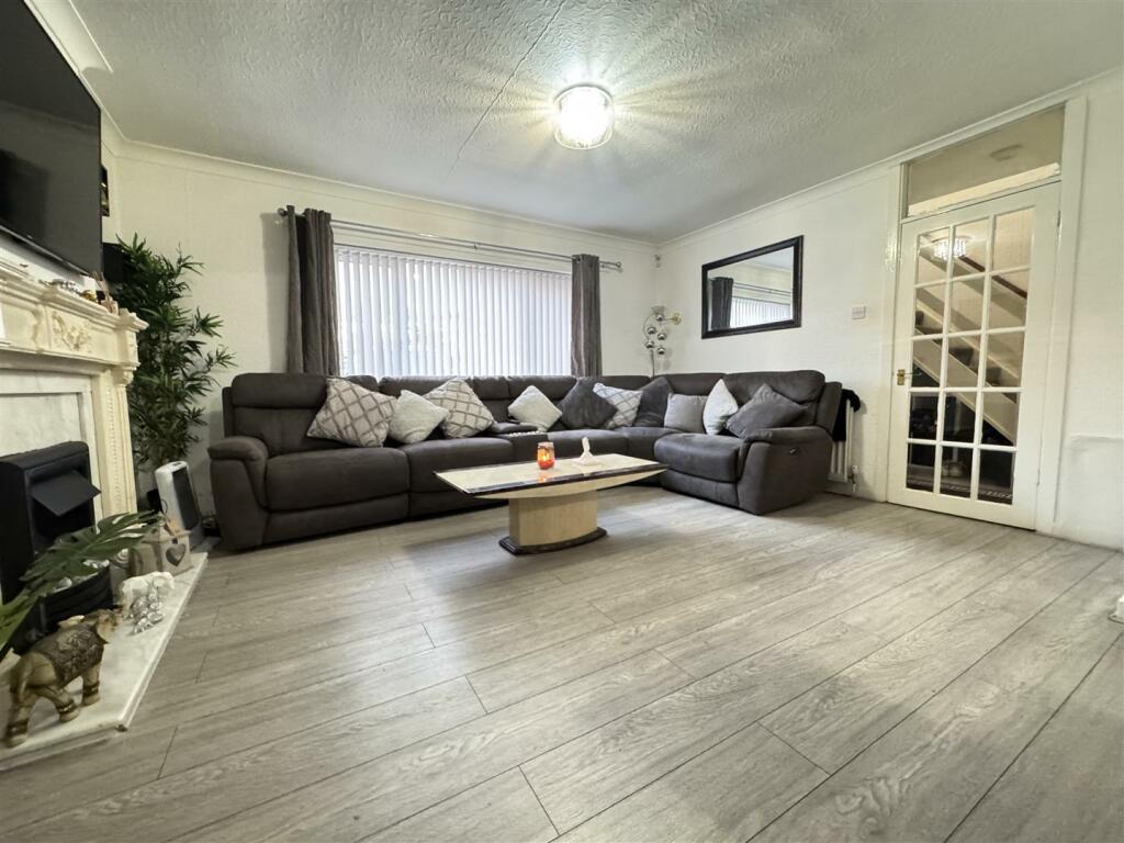 Additional image 3 of Monksfield Avenue, Great Barr, Birmingham