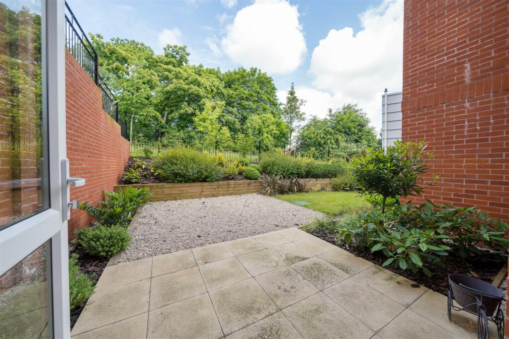 Additional image 4 of St Nicolas Lodge, Kings Norton, Birmingham
