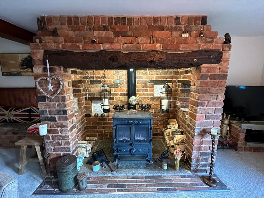 Additional image 16 of Houndsfield Court, Houndsfield Lane, Wythall, B47 6LX