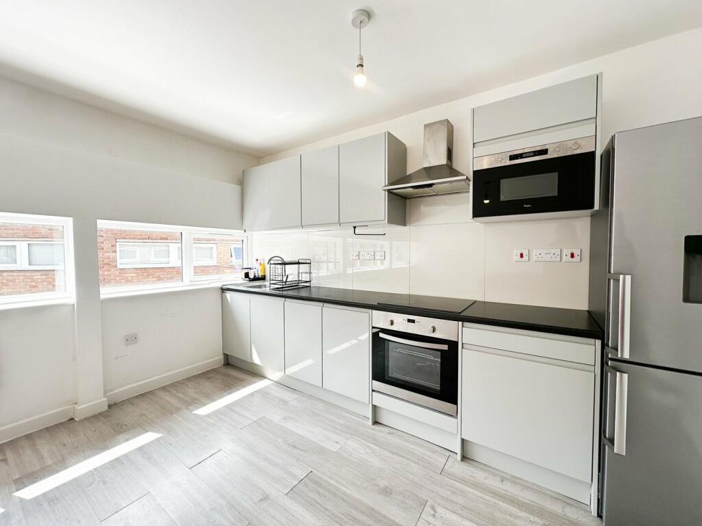 Additional image 11 of High Street, Cradley Heath, B64