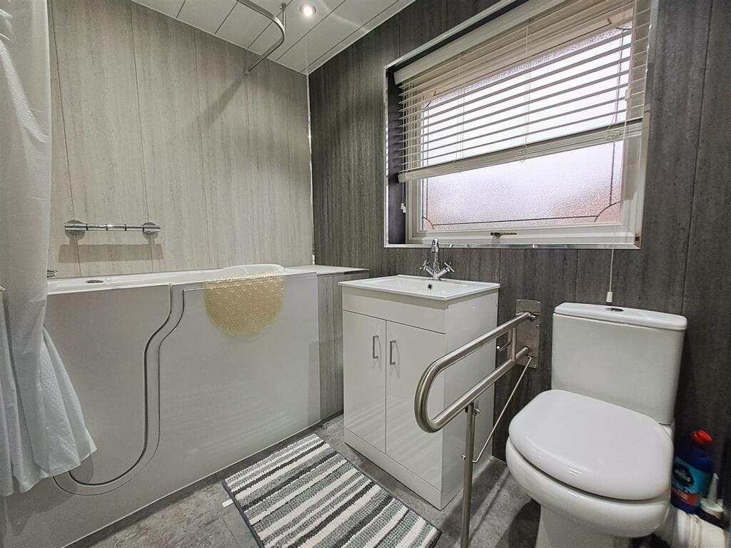 Additional image 3 of Westacre Gardens, Stetchford, Birmingham