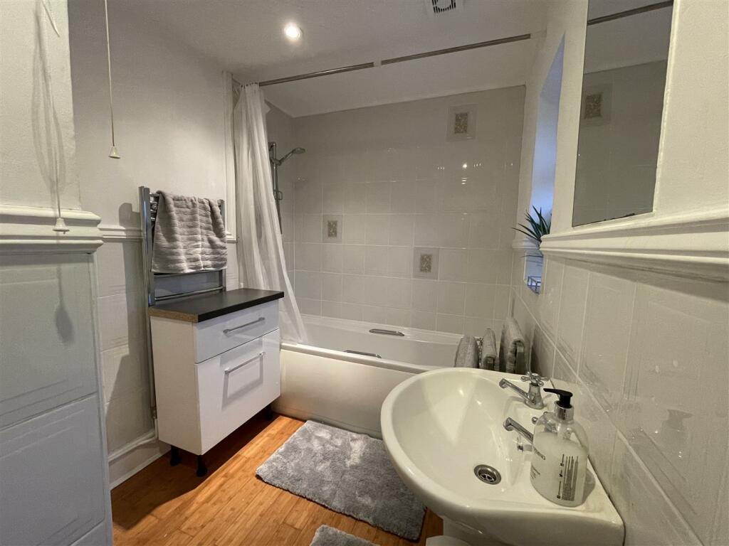 Additional image 21 of Castle Road, Alcester