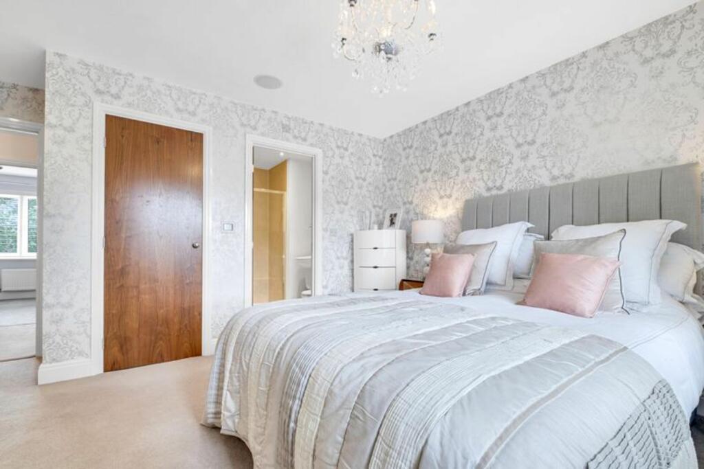 Additional image 19 of Hazeltree Drive, Sutton Coldfield, B75