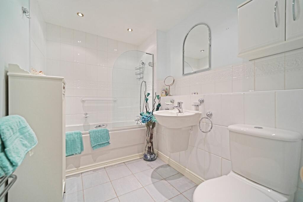 Additional image 12 of Station Road, Dorridge, B93