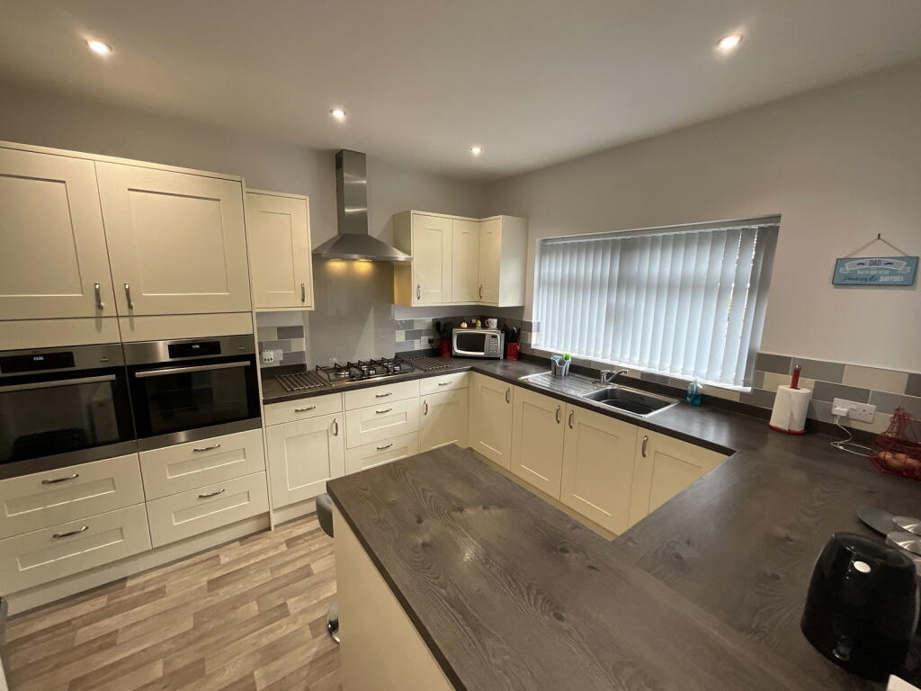 Additional image 7 of HALESOWEN, Summit Gardens