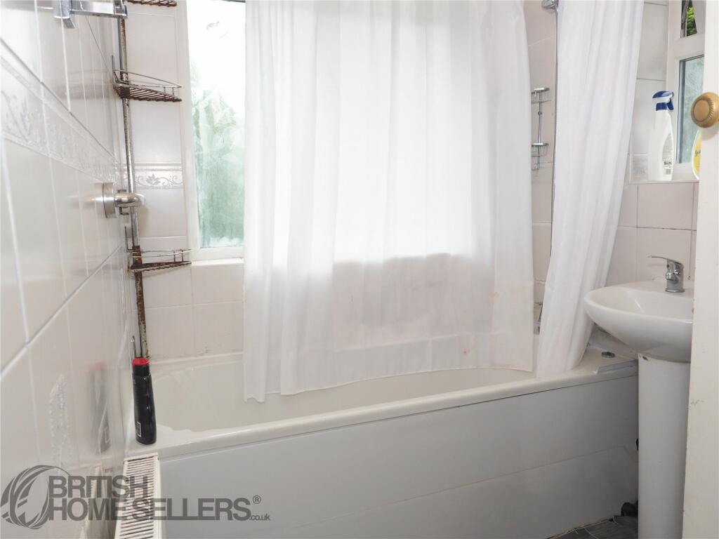 Additional image 9 of West View, Birmingham, West Midlands, B8