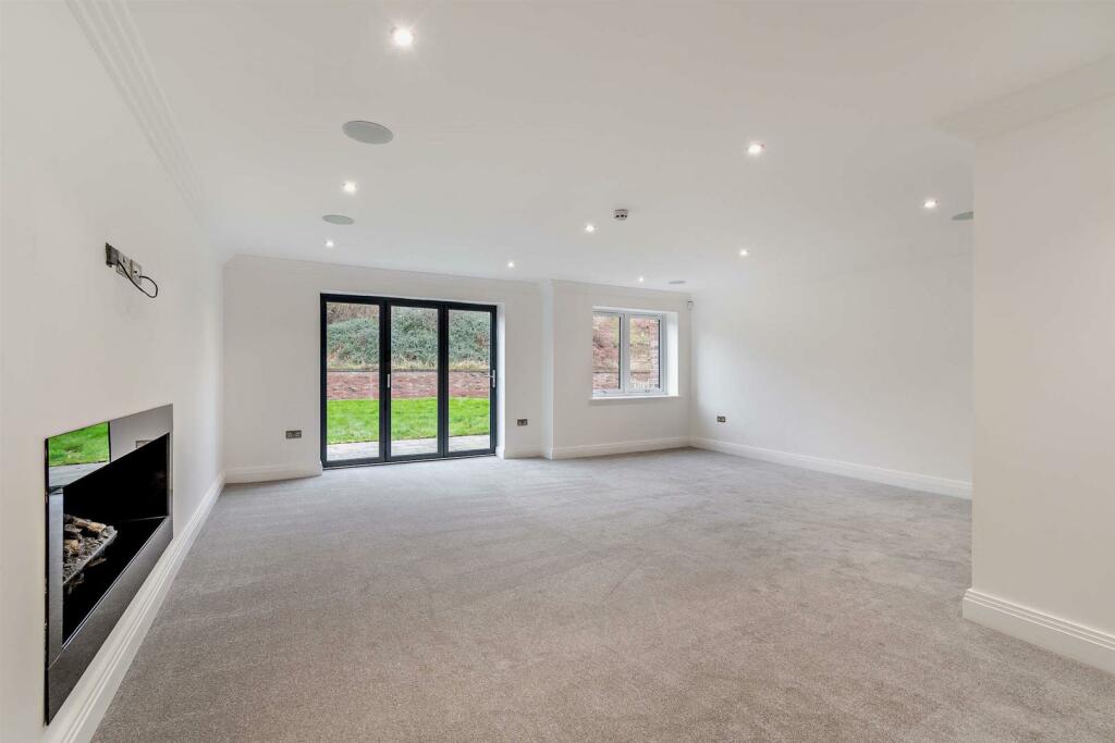 Additional image 17 of De Montfort House, Haven Pastures, Henley-in-Arden