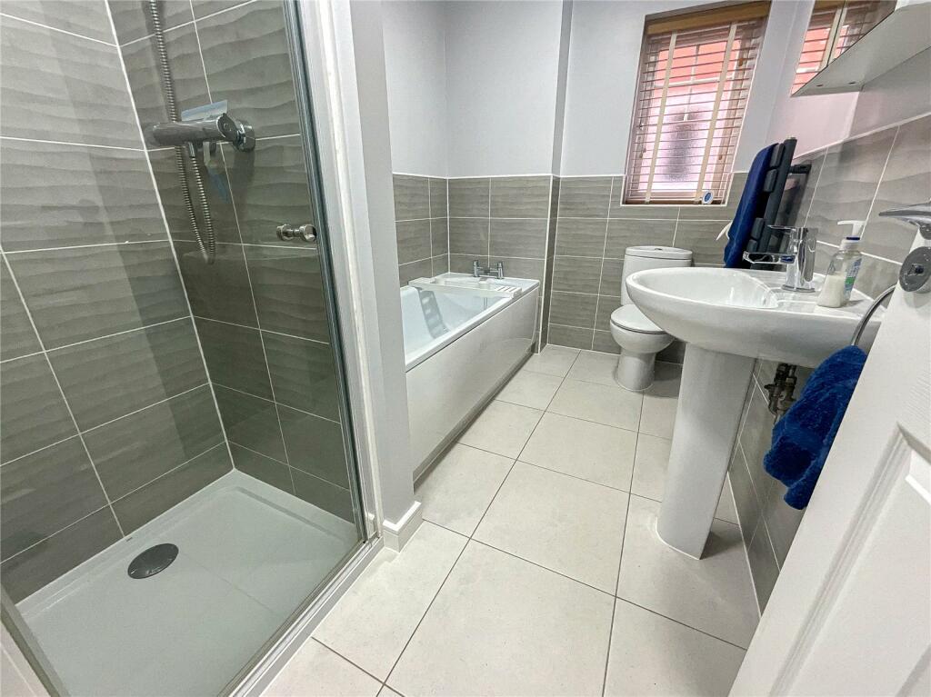 Additional image 25 of Meadow Way, Tamworth, Staffordshire, B79