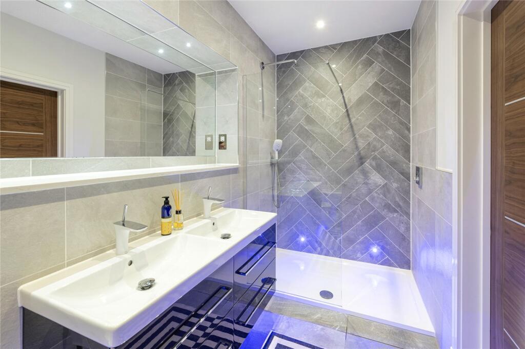 Additional image 16 of Bailbrook Lane, Bath, Somerset, BA1