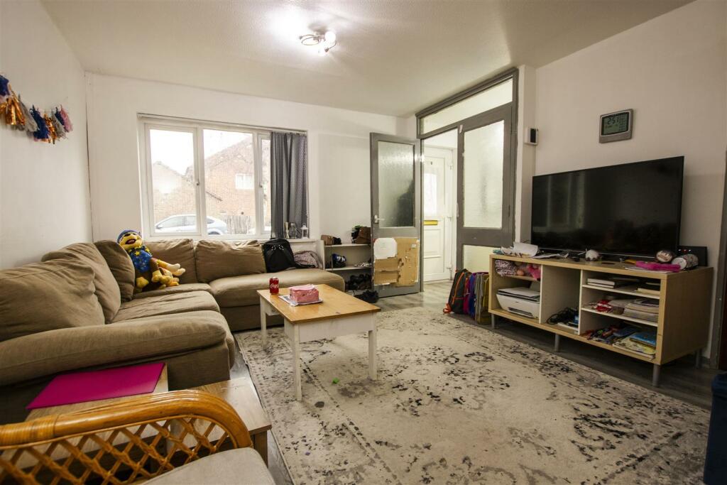 Additional image 6 of Shooters Close, Birmingham