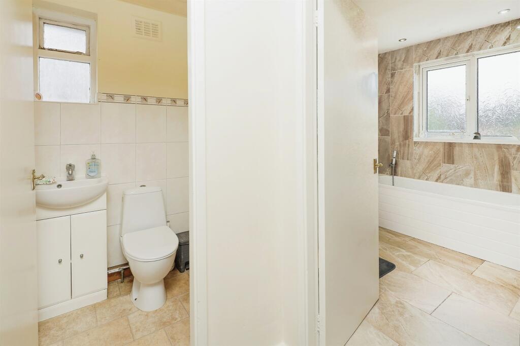 Additional image 15 of Woodford Avenue, Birmingham