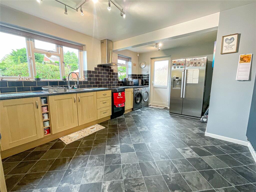 Additional image 7 of Avon, Hockley, Tamworth, Staffordshire, B77