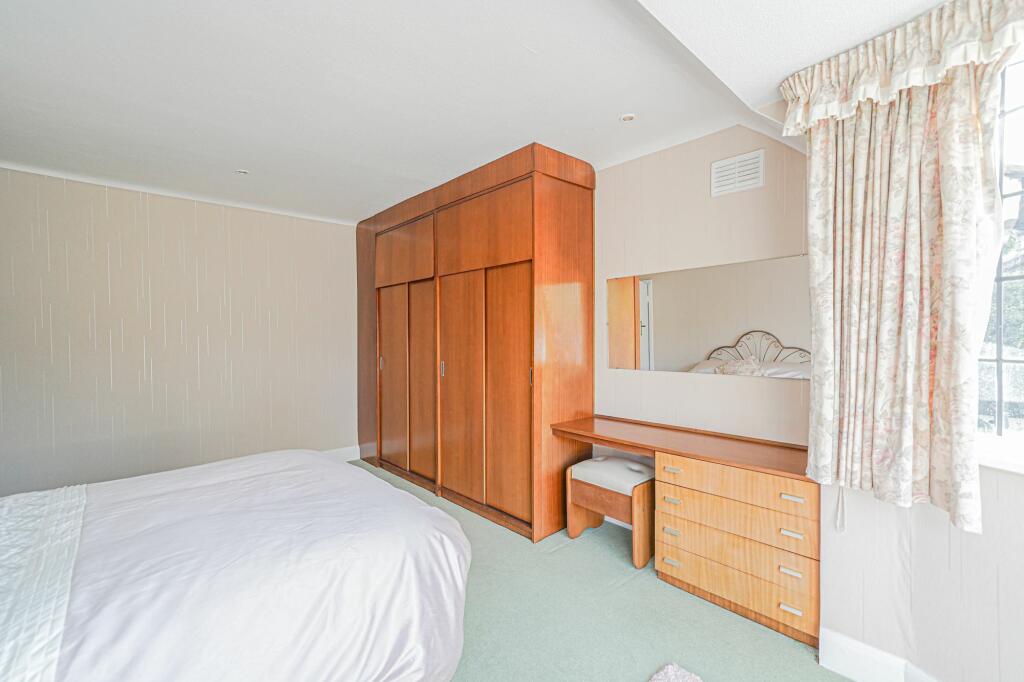 Additional image 16 of Wychwood Avenue, Knowle, B93