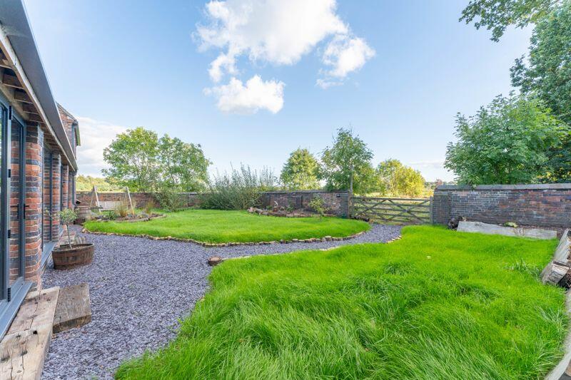 Additional image 38 of Oak Tree Barn, Bodymoor Green Farm, Kingsbury/Nether Whitaker, B78 2DZ