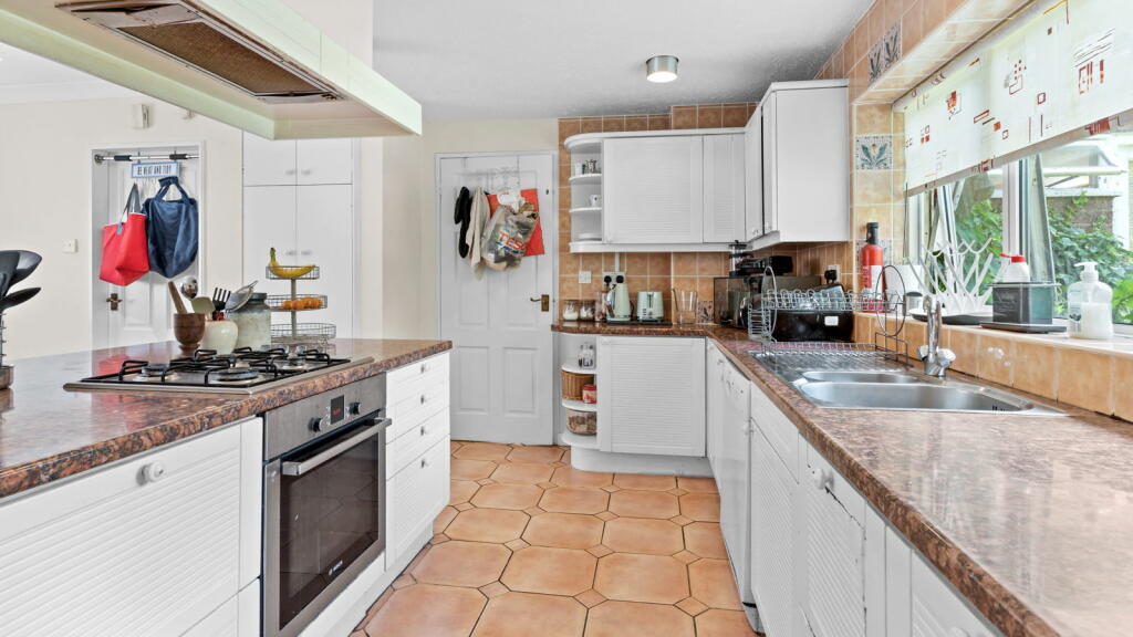Additional image 6 of Alder Park Road, Solihull, B91 1NU
