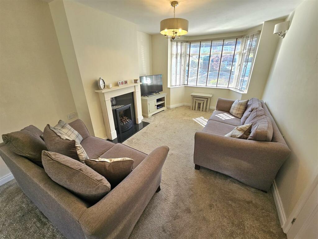 Additional image 4 of Henley Crescent, Solihull