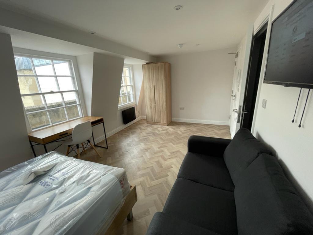Additional image 6 of - Henry Street, Bath