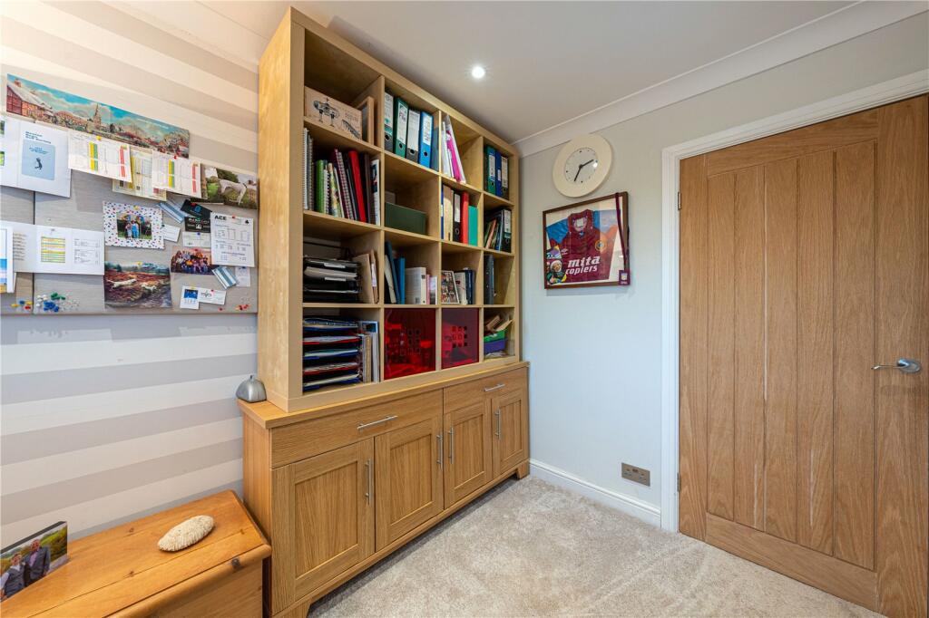 Additional image 26 of Kings Lane, Newton Regis, Tamworth, Warwickshire, B79