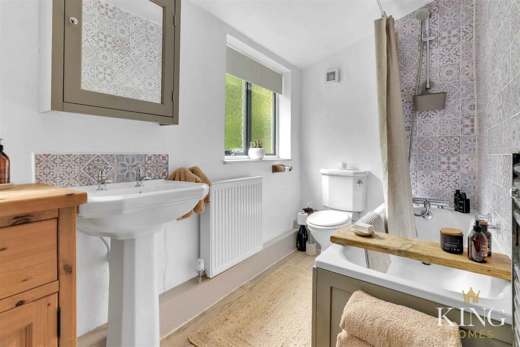 Additional image 11 of Cottage, Lords Lane, Studley