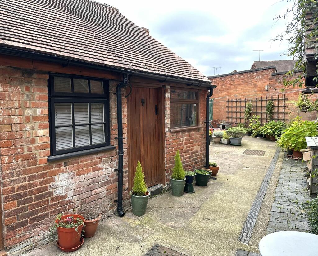 Additional image 15 of Stratford Road, Alcester, B49