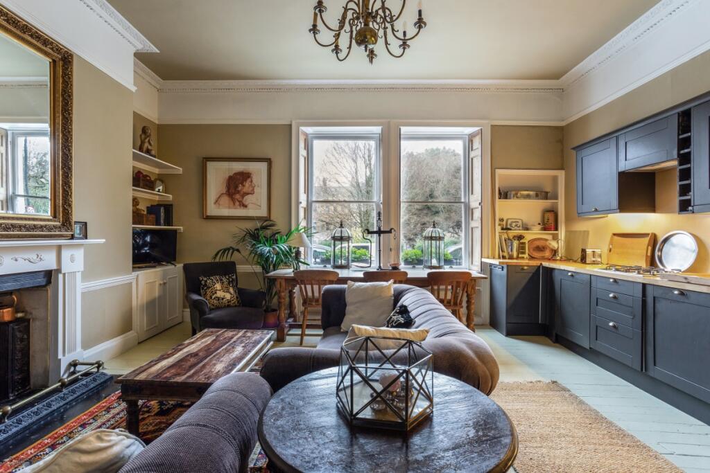 Additional image 23 of Beaufort East Bath BA1