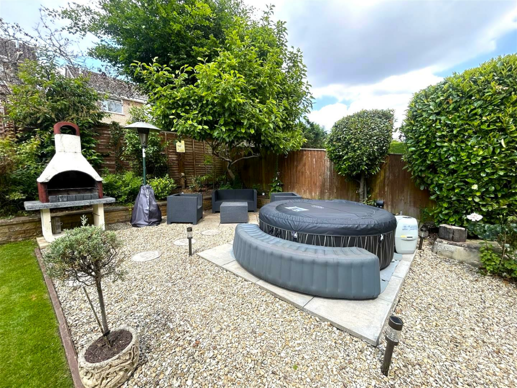 Additional image 21 of Broadway Avenue, Halesowen