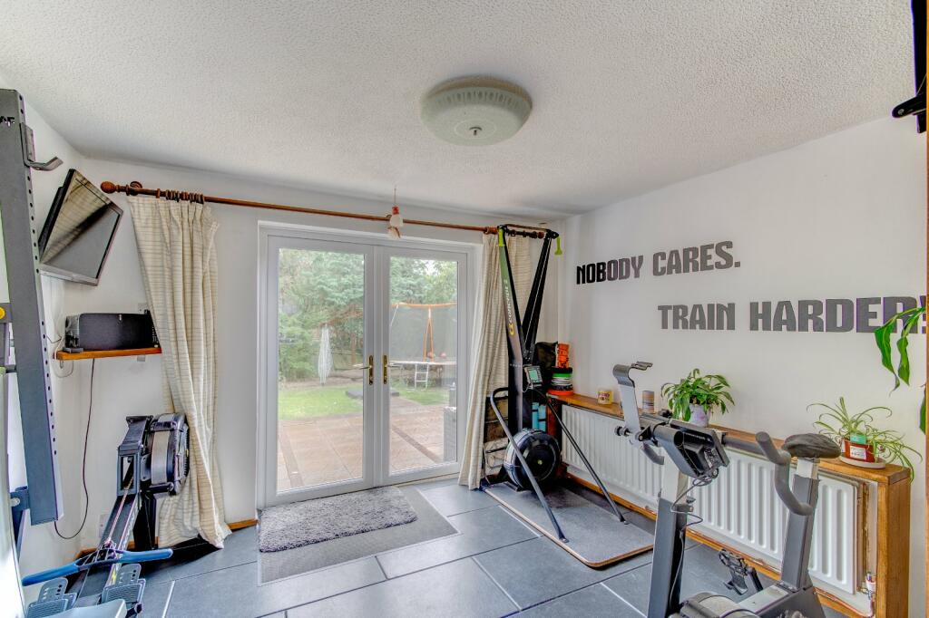 Additional image 4 of Northleach Close, Church Hill North, Redditch, Worcestershire, B98