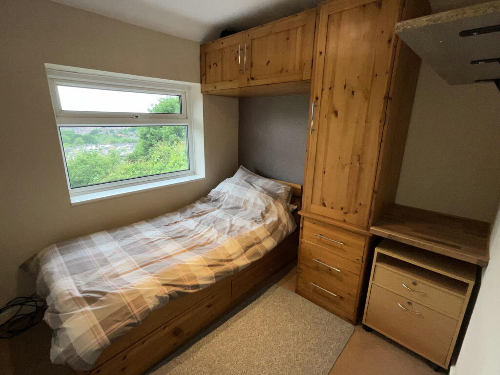 Additional image 10 of HALESOWEN, Bournes Crescent