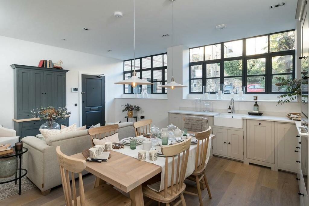 Additional image 8 of Beehive Yard, Bath