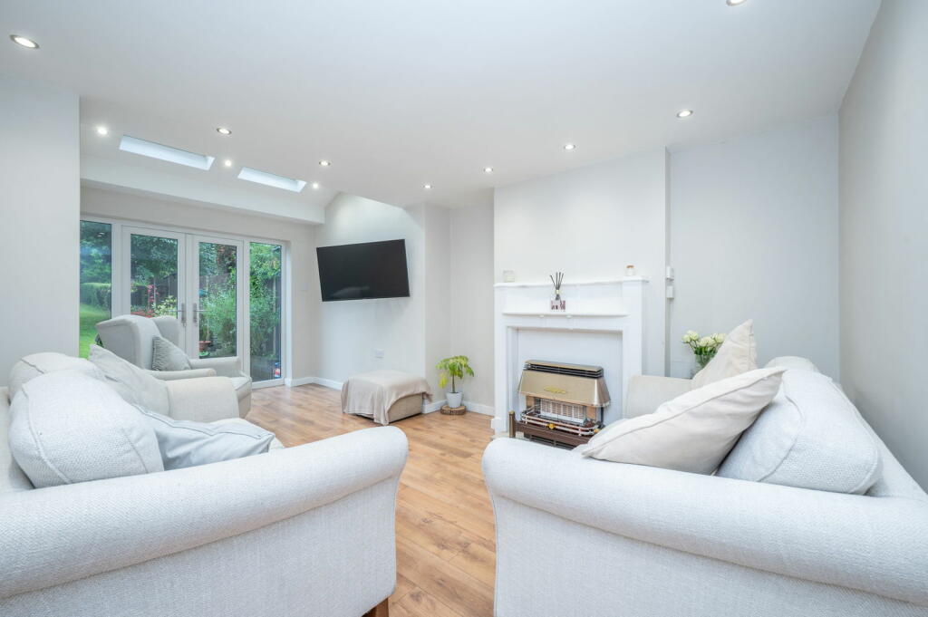 Additional image 3 of Streetsbrook Road, Shirley, Solihull, B90 3PL