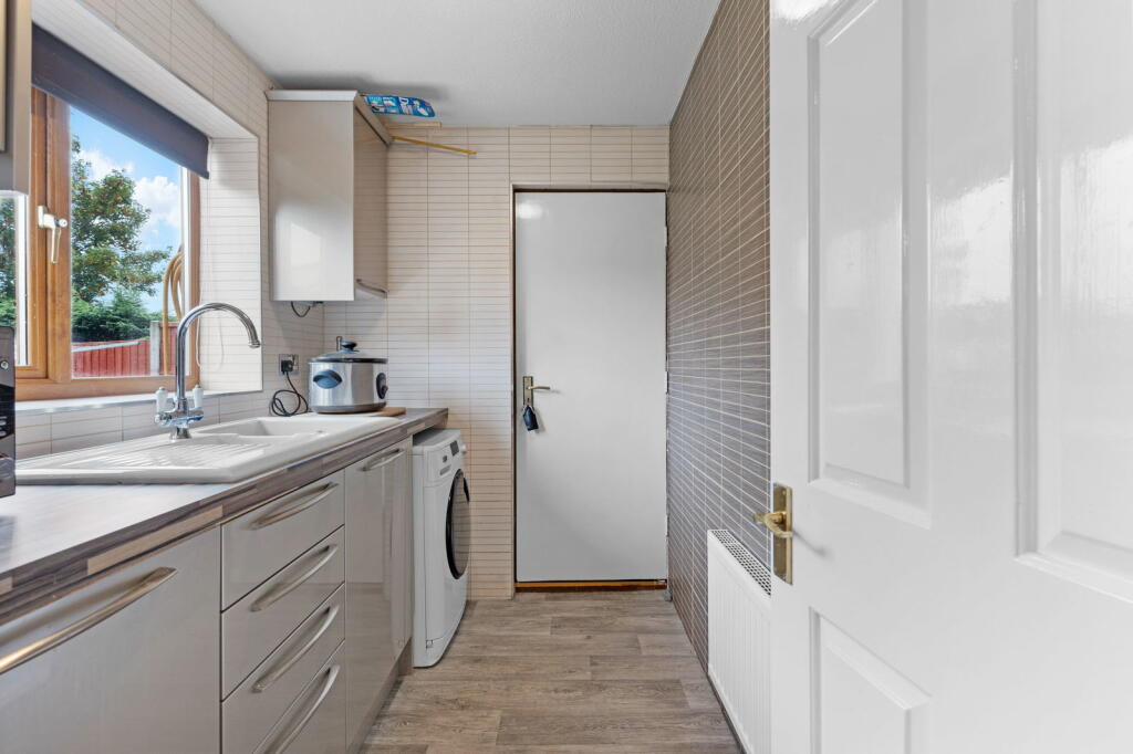 Additional image 10 of Eldersfield Grove, Solihull, B91 3TN