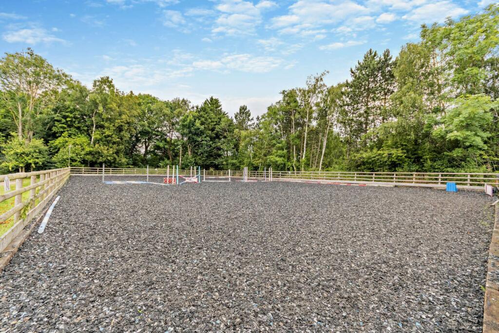 Additional image 7 of Seechem Equestrian Centre, Alvechurch, Worcestershire