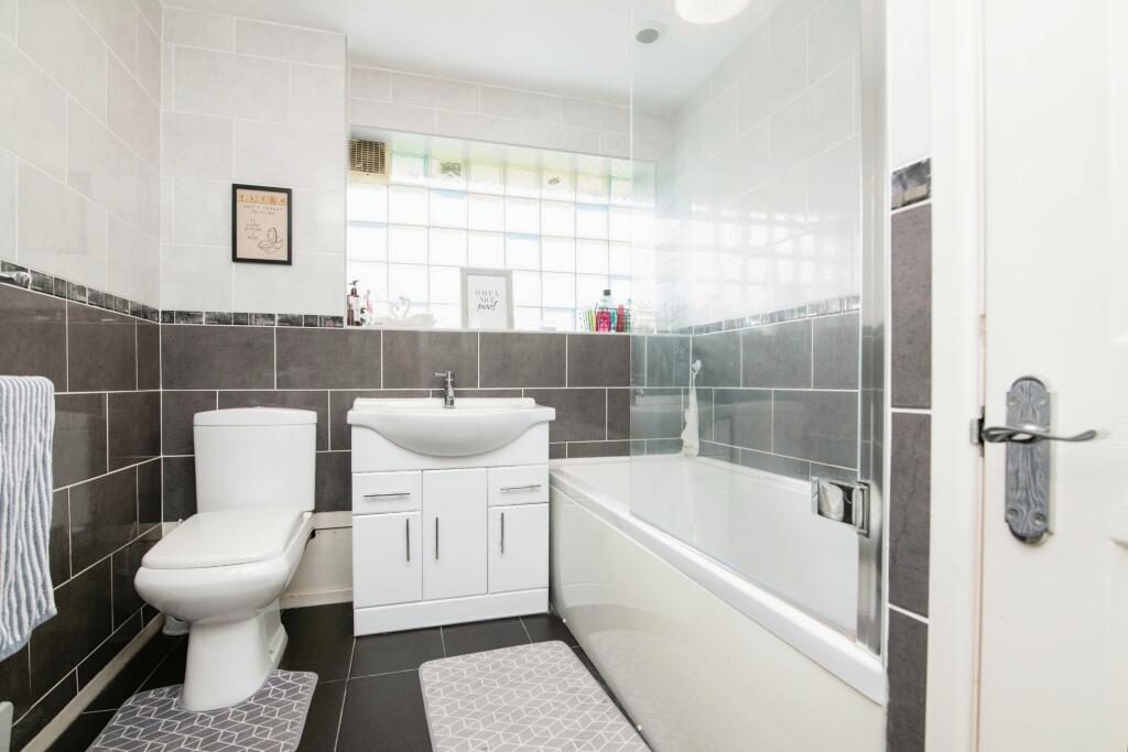 Additional image 15 of Radbourne Drive, Halesowen, B63