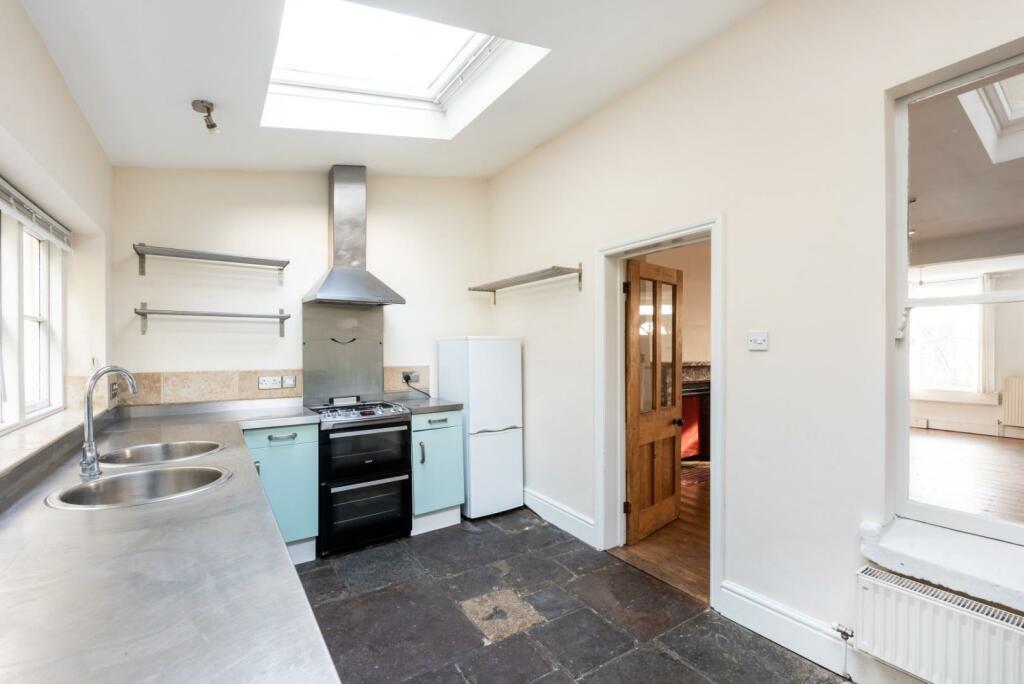 Additional image 6 of Perfect View, Bath