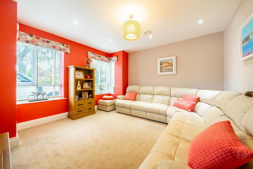 Additional image 5 of Whitefields Road, Solihull, B91 3NY