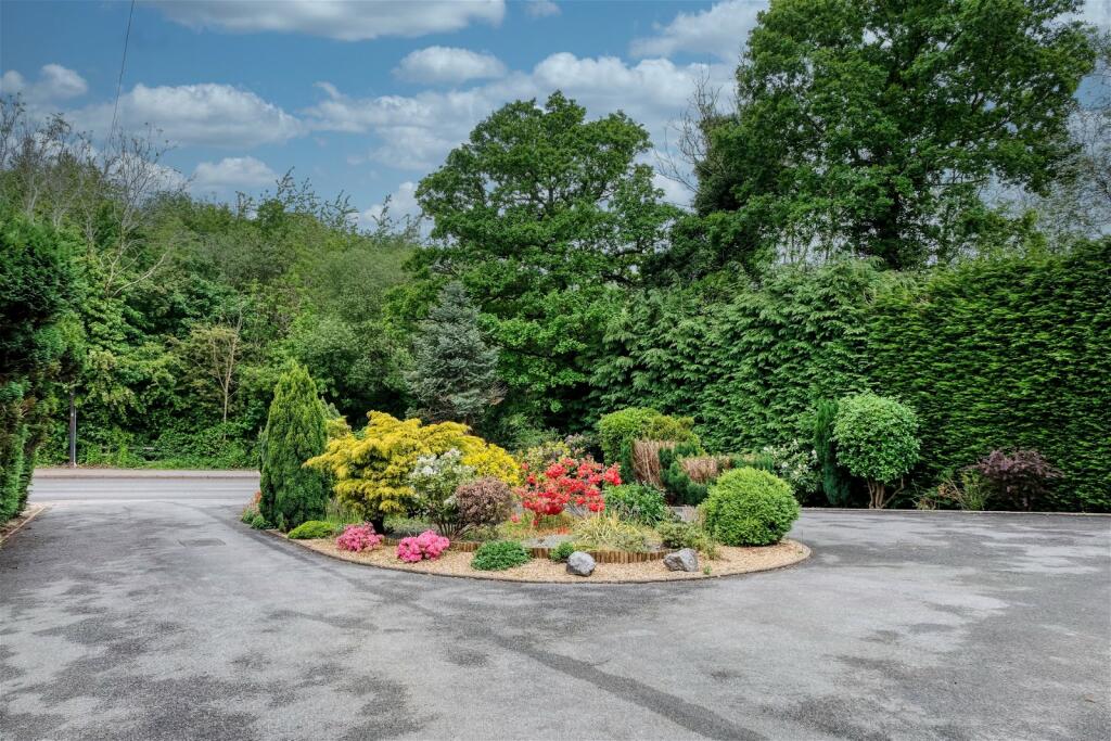 Additional image 30 of Bromsgrove Road, Redditch B97 4NH