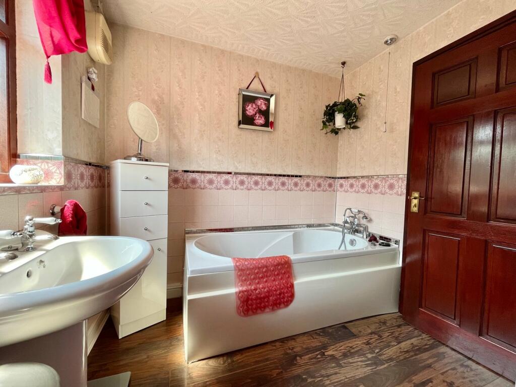 Additional image 12 of Wyndmill Crescent, West Bromwich, B71