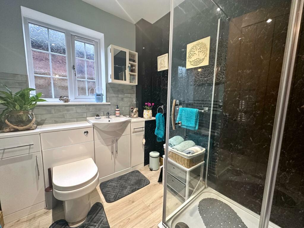 Additional image 18 of Browns Lane, Dordon, B78