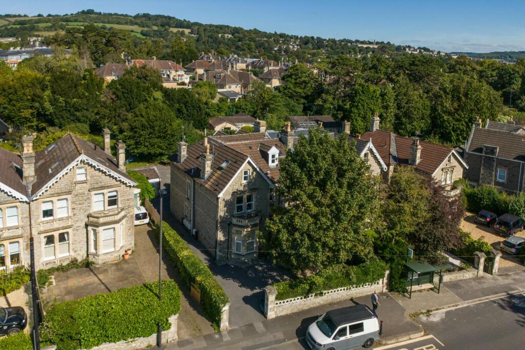 Newbridge Hill, Bath