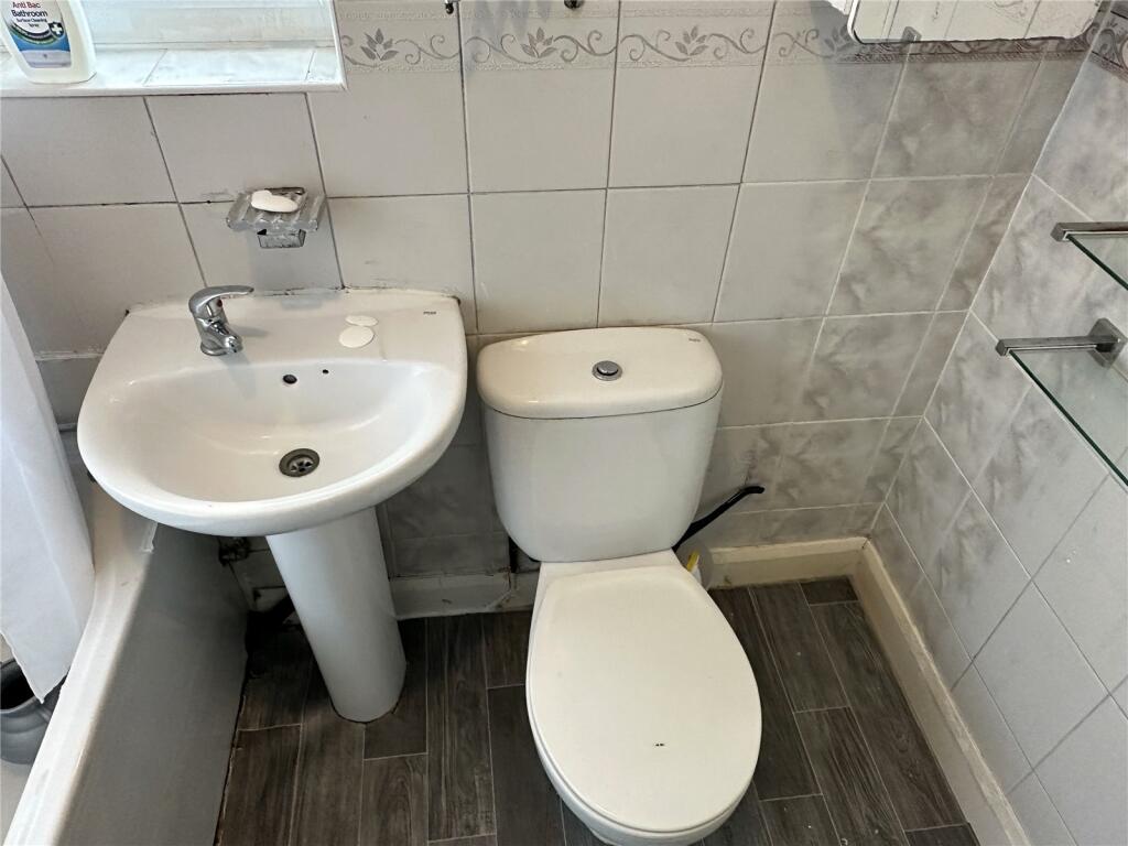 Additional image 13 of West View, Birmingham, West Midlands, B8