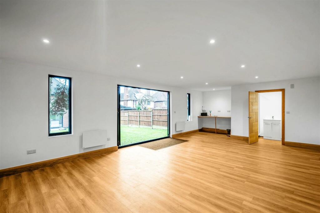 Additional image 38 of Monmouth Drive, Sutton Coldfield, Birmingham