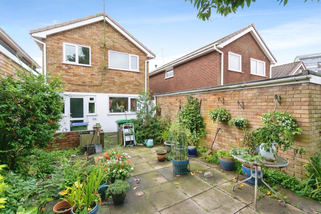 Additional image 13 of Suffolk Close, Oldbury