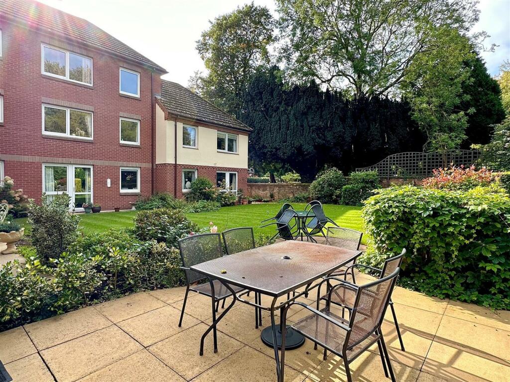 Additional image 14 of School Road, Alcester