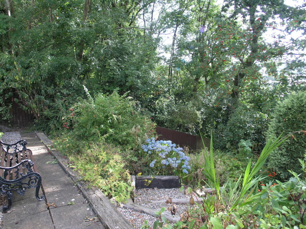 Additional image 17 of CRADLEY HEATH, High Haden Road