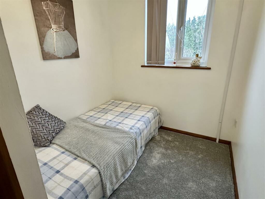 Additional image 16 of Willow Close, Alcester